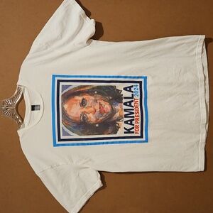 Kamala Harris For President 2024 White Short Sleeve Graphic Tee Lg. AG Cali
